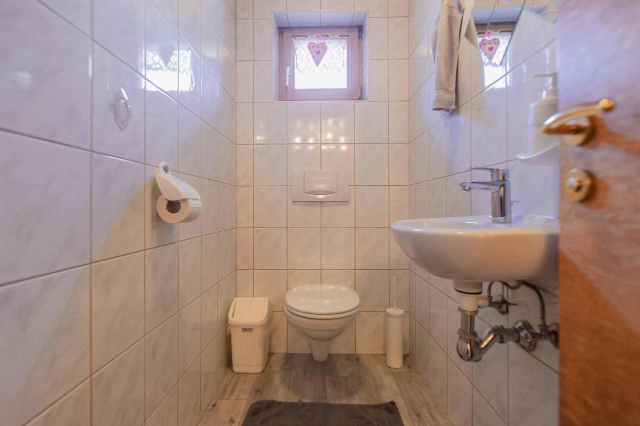 Ferienwohnung Haus Simone Neustift im Stubaital Exterior foto